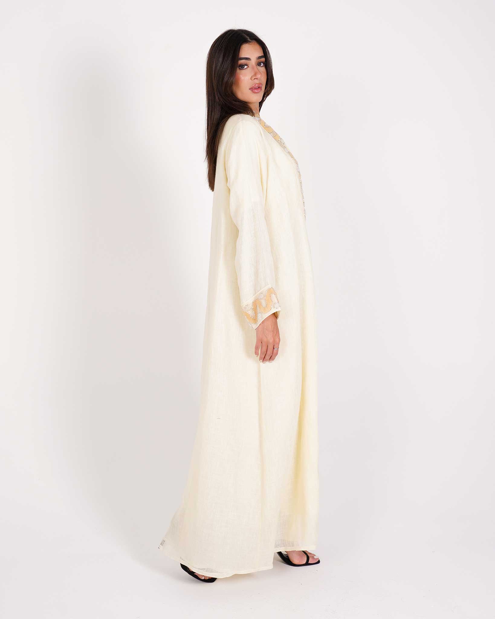 DAISY-ABAYA-2