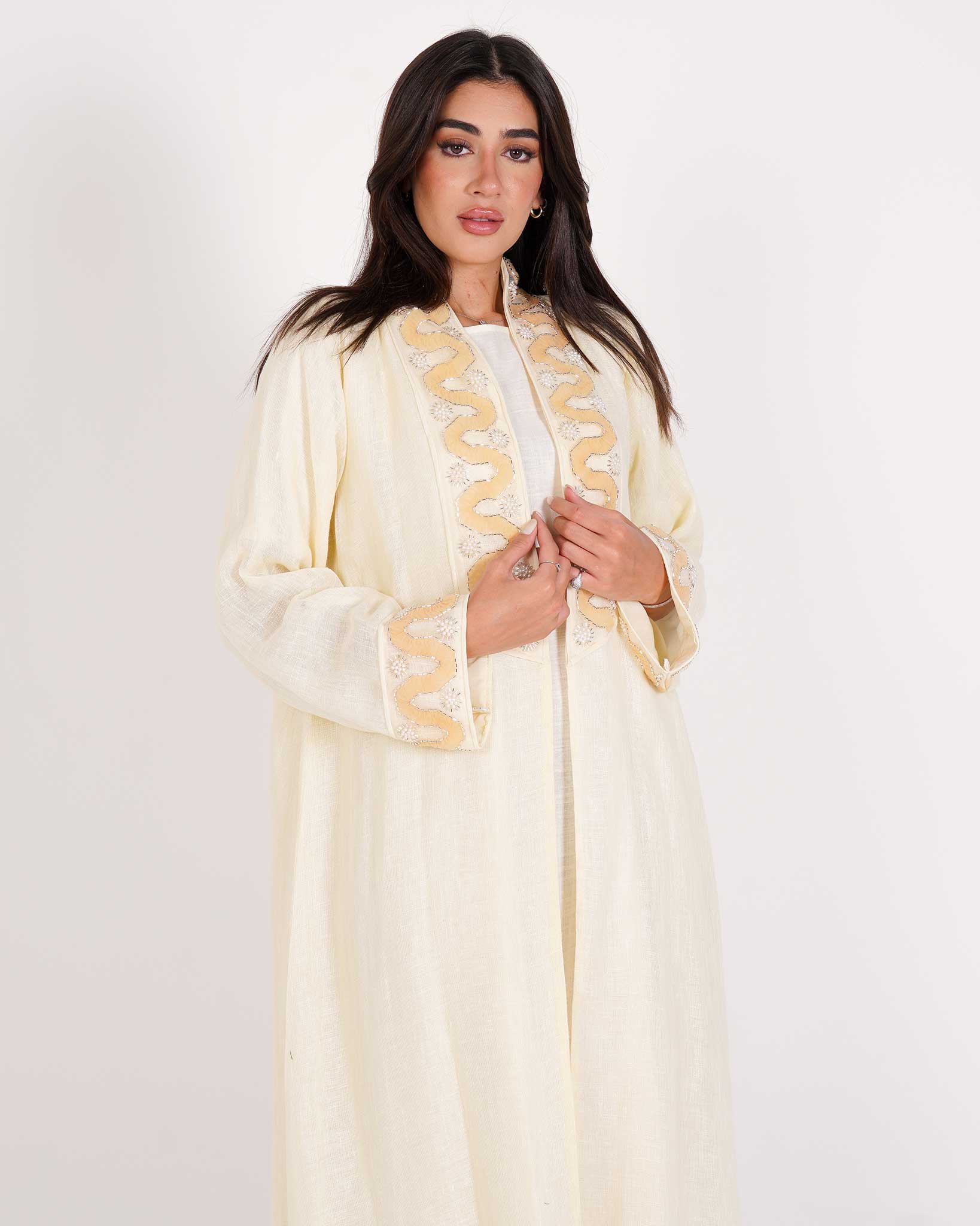 DAISY-ABAYA-4